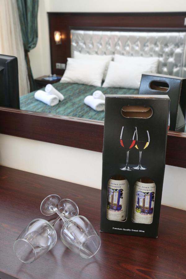 Apartahotel Philoxenia Village Hotel-studios 3*