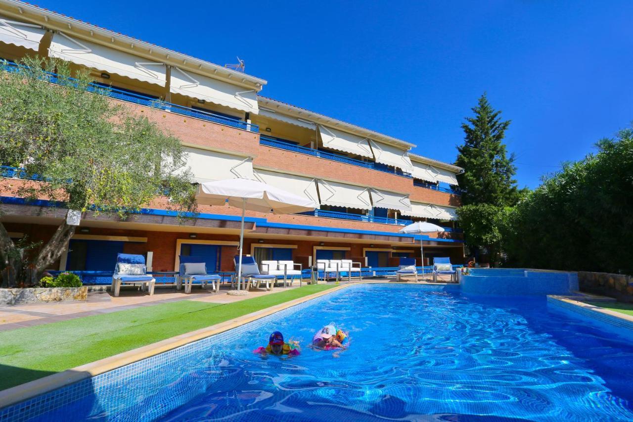 Philoxenia Village Hotel-studios Apartahotel 3*