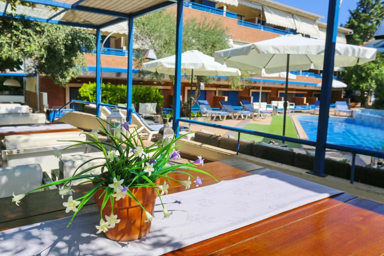 Philoxenia Village Hotel-studios